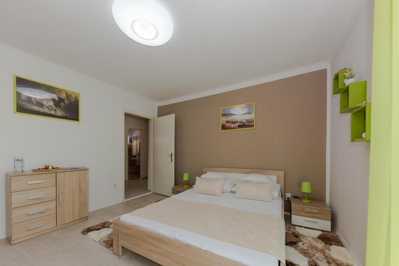 Apartment Danijela Šibenik Eksteriør billede