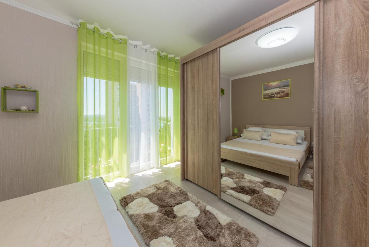 Apartment Danijela Šibenik Eksteriør billede